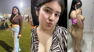 Hot Chubby Horny Girl Fingering Nude Pussy Hard New