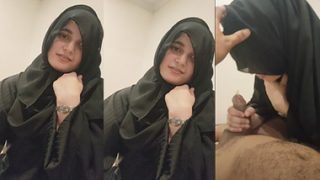Hot Desi Indian Hijabi Innocent Girl Sucking BF Black Cock