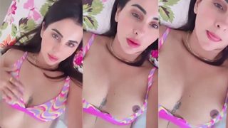 Desi Model Meetii Kalher Mastrubating Pussy New Clips